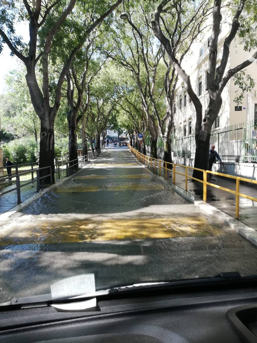 'Mi smo prvi splavari iz Splita, a za ovo su nam nudili i novac'