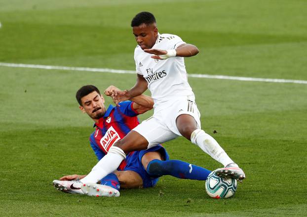 La Liga Santander - Real Madrid v Eibar