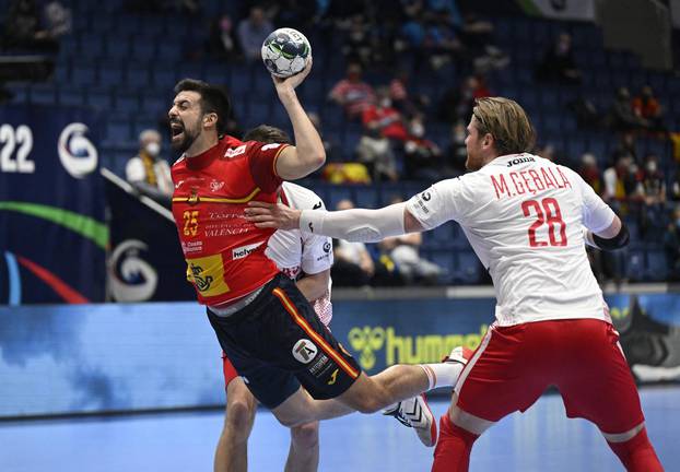 EHF 2022 Men's European Handball Championship - Main Round - Poland v Spain