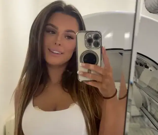 FOTO Stjuardesa krijumčarila novu opasnu sintetičku drogu koja se radi od ljudskih kostiju