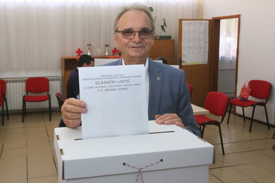 Glasali Vulin i Glavaš: Nadaju se lijepoj noći za Slavoniju
