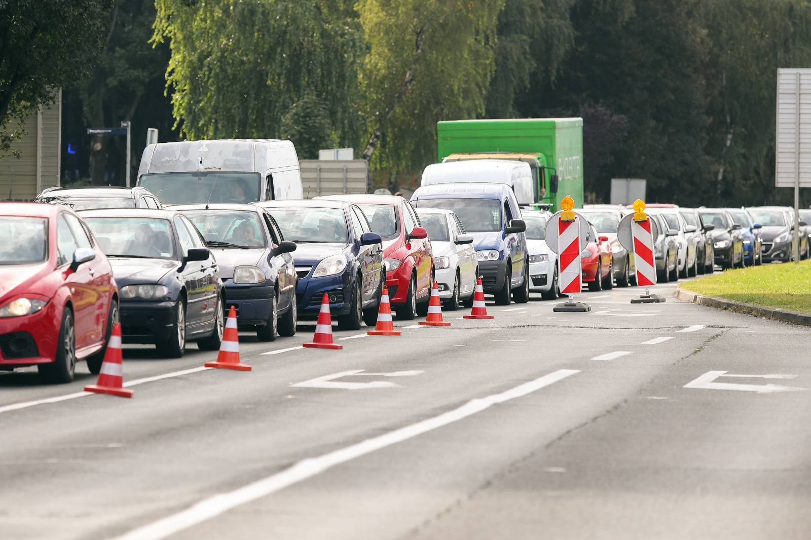 Zagreb: Prometna gužva uoči početka  47. INA Delta Rallyja