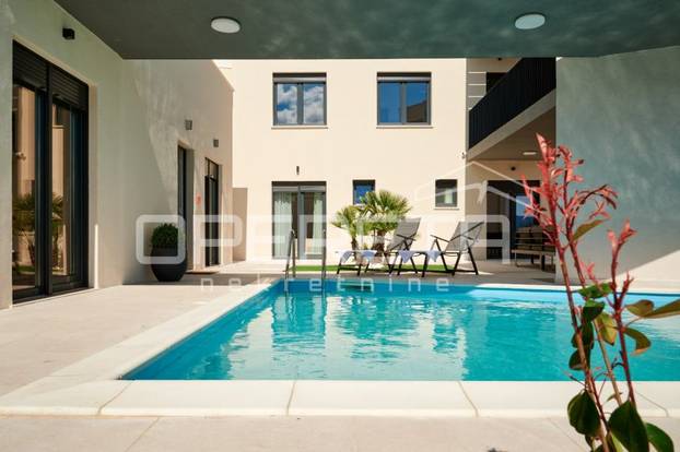 Evo kakve se sve vile nude na Jadranu za milijun eura i više