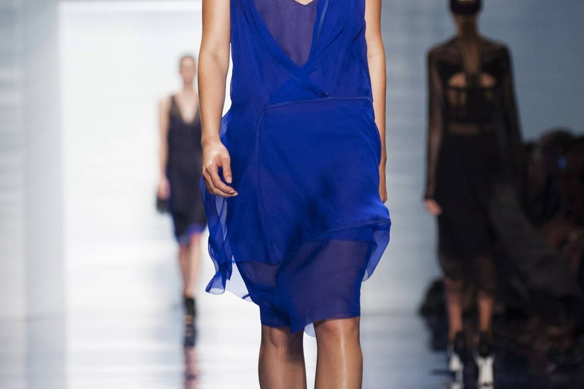 Ljepota je u pokretu poručuje Vera Wang lepršavom linijom