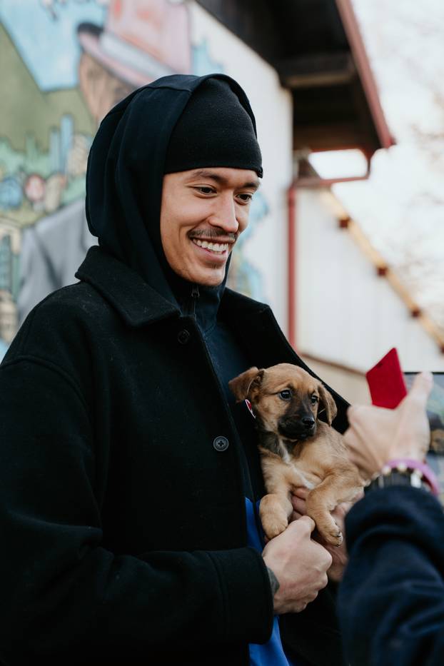 FOTO Igrači Cibone darovali su njuškice u Dumovcu i u vrijeme blagdana pokazali veliko srce