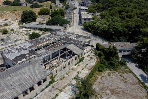Pogled iz zraka na "Hrvatski Alcatraz"