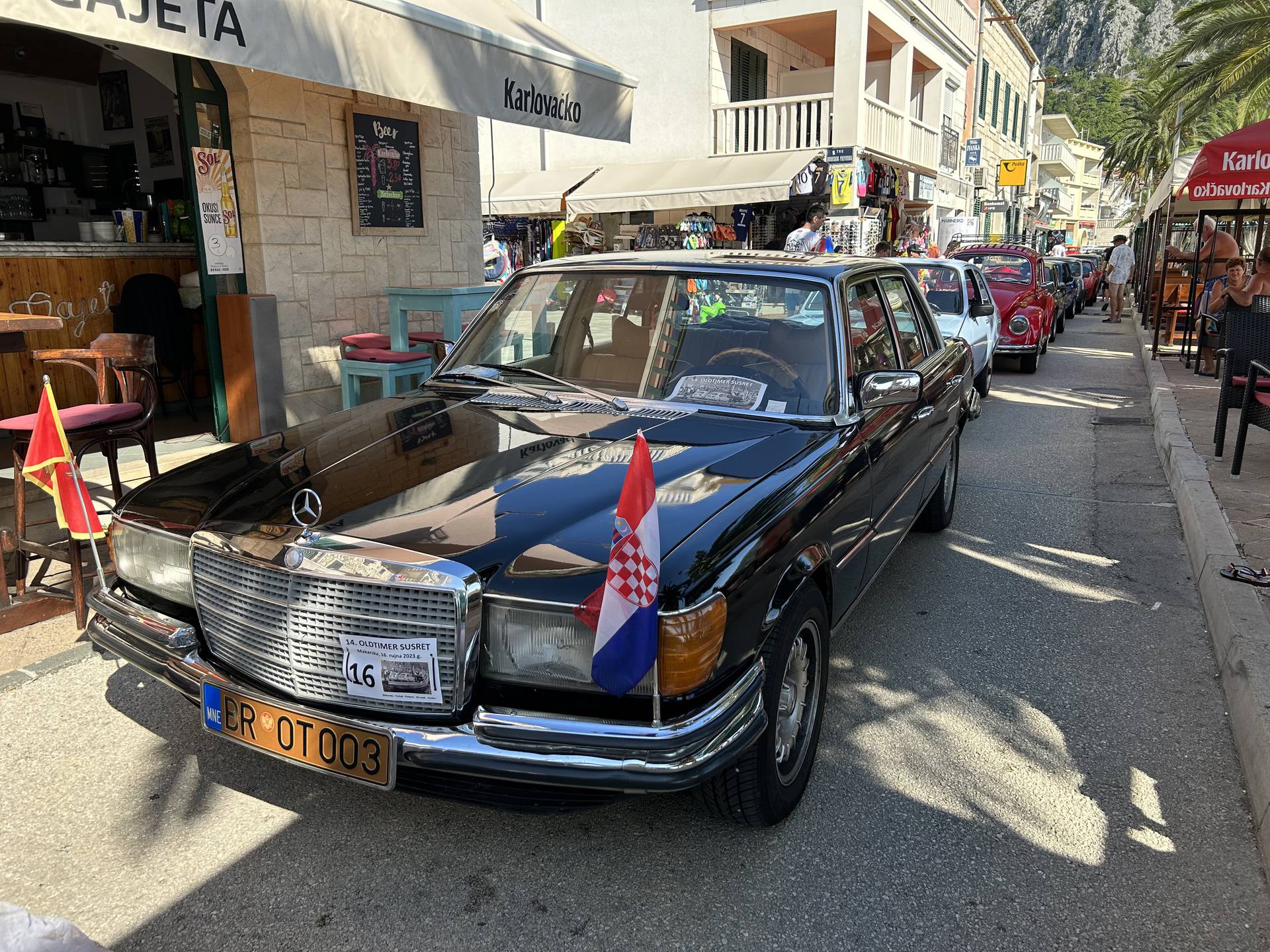 Oldtimeri okupirali Makarsku rivijeru: 'Najstariji je moj Fiat iz 1949., ima i Mercedesa iz 1952.'