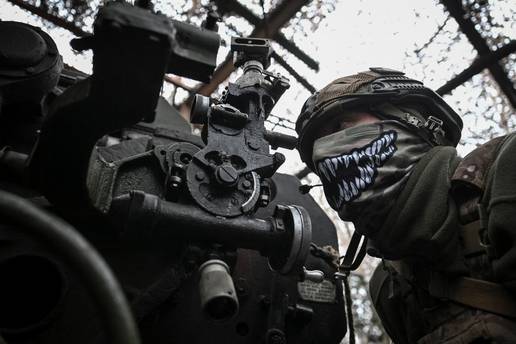 Dok su Putinu lagali da je grad pao, Rusi su umirali u cijevima