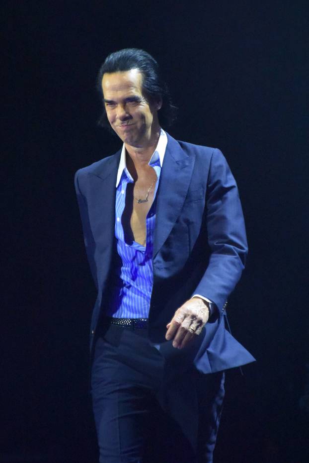 Pula: Nick Cave napunio Arenu i drugu večer