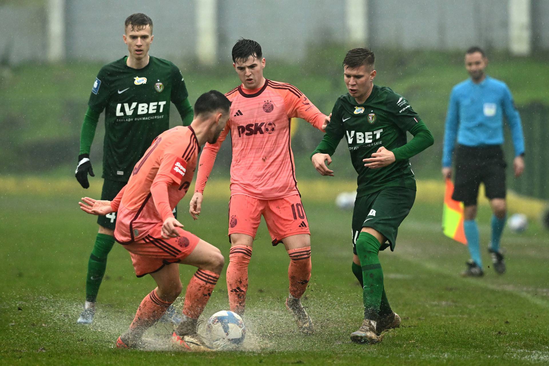 Rovinj: Pripremna utakmica GNK Dinamo - WKS Slask