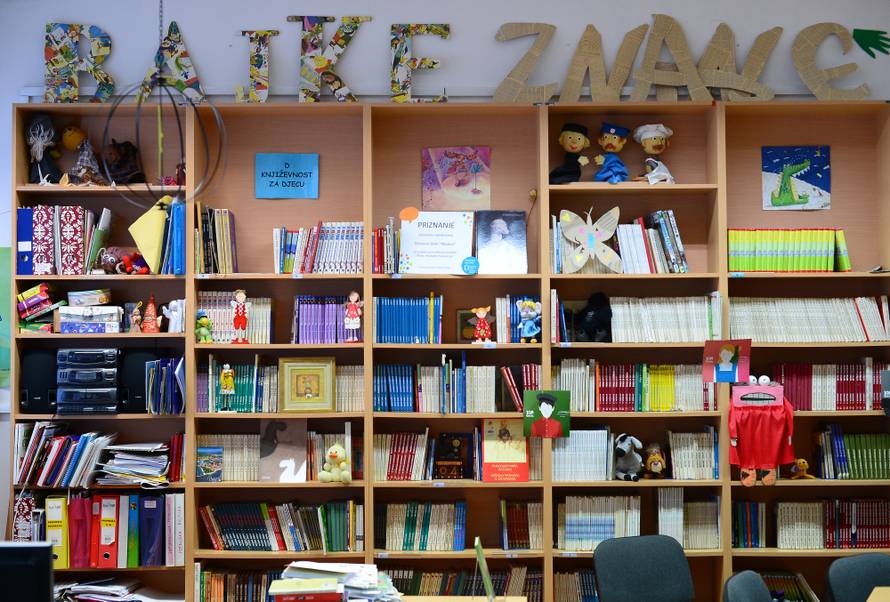 Zagrebačke knjižnice omogućile su besplatan upis izbjeglicama