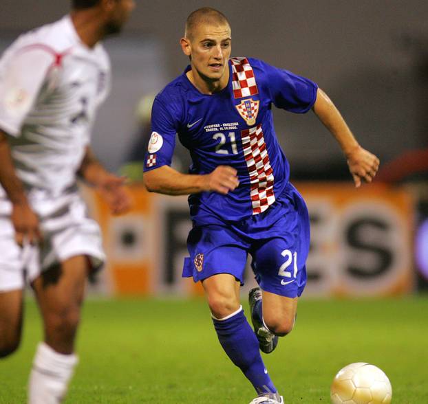 ARHIVA - 2006. Zagreb: Vatreni i "maksimirska krtica" srušili su Englesku 