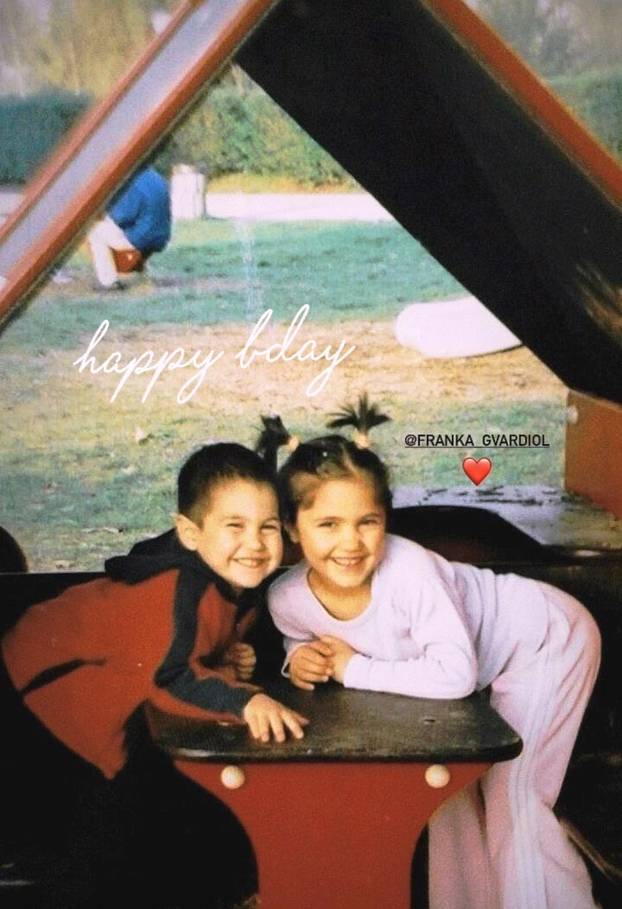 FOTO Prepoznajete ga? Plakao je kao kiša na prvom treningu. Danas je nogometni rekorder