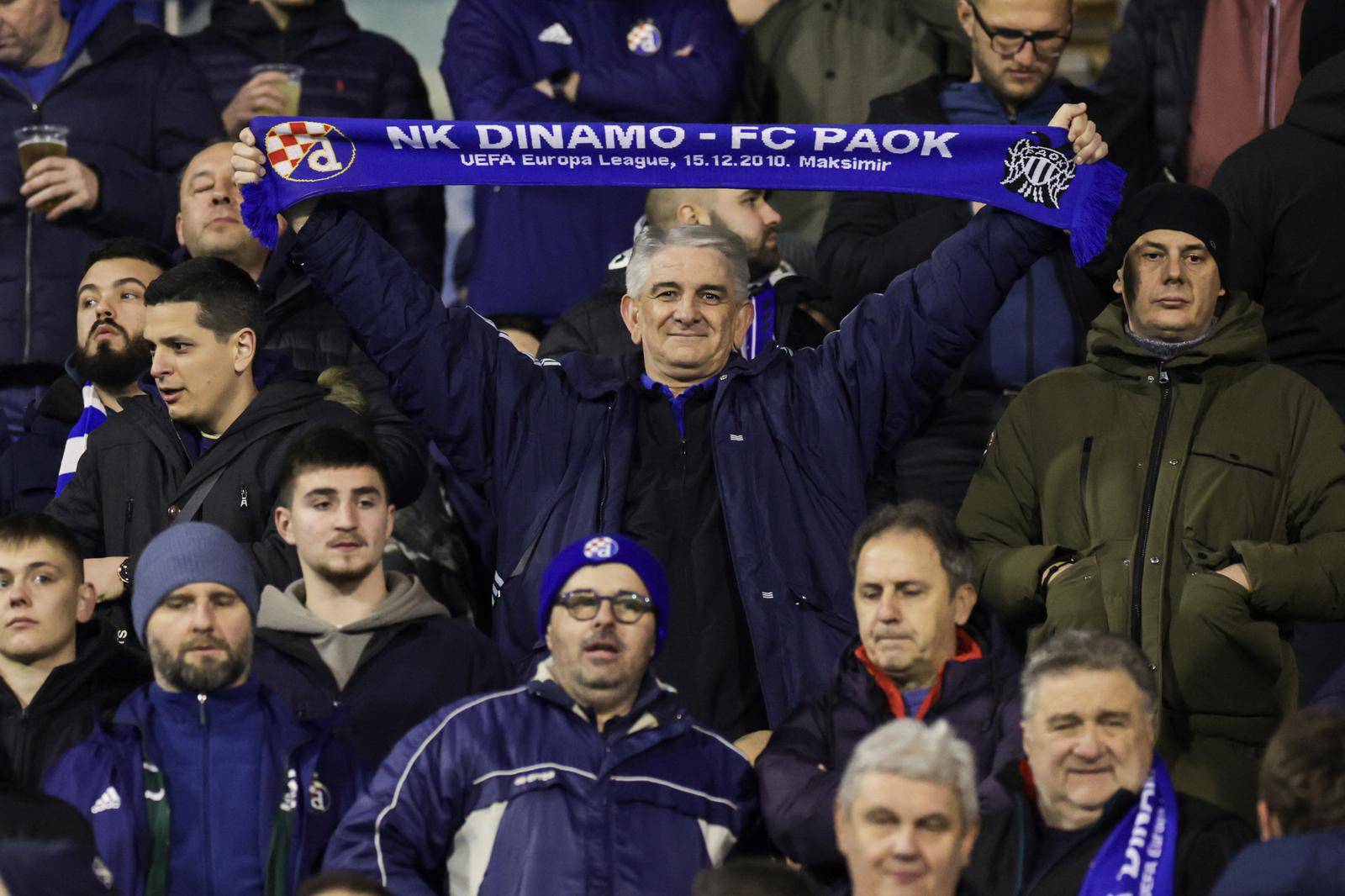 Zagreb: Maksimir je opet bio pun, užarena atmosfera dočekala je grčku momčad 