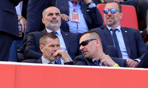 FOTO Poznati u loži Poljuda: U novoj ulozi prvi put bio Boban