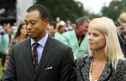 Tiger Woods je svojoj bivšoj supruzi Elin njuškao po kući