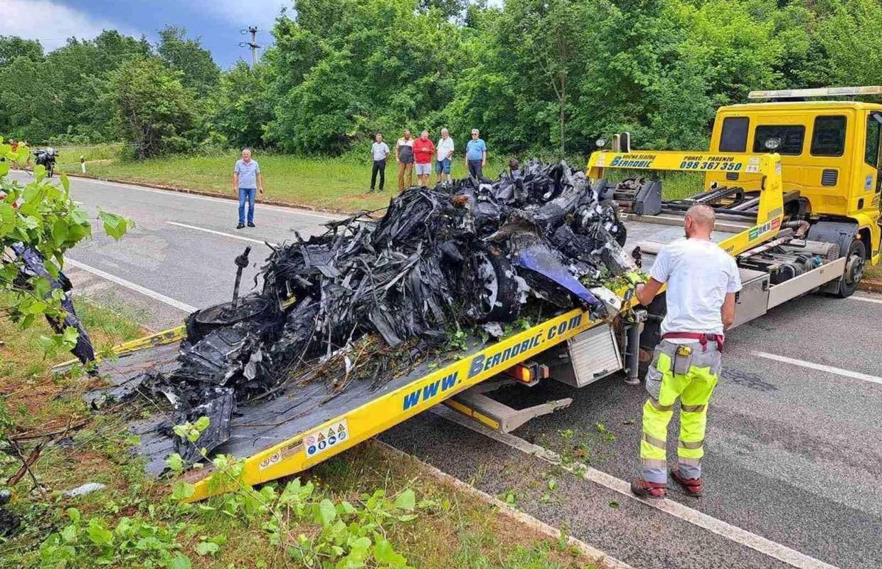 Krš i lom kod Poreča. Slupao McLarena, dvoje ozlijeđenih: 'Pravo je čudo da su ostali živi'