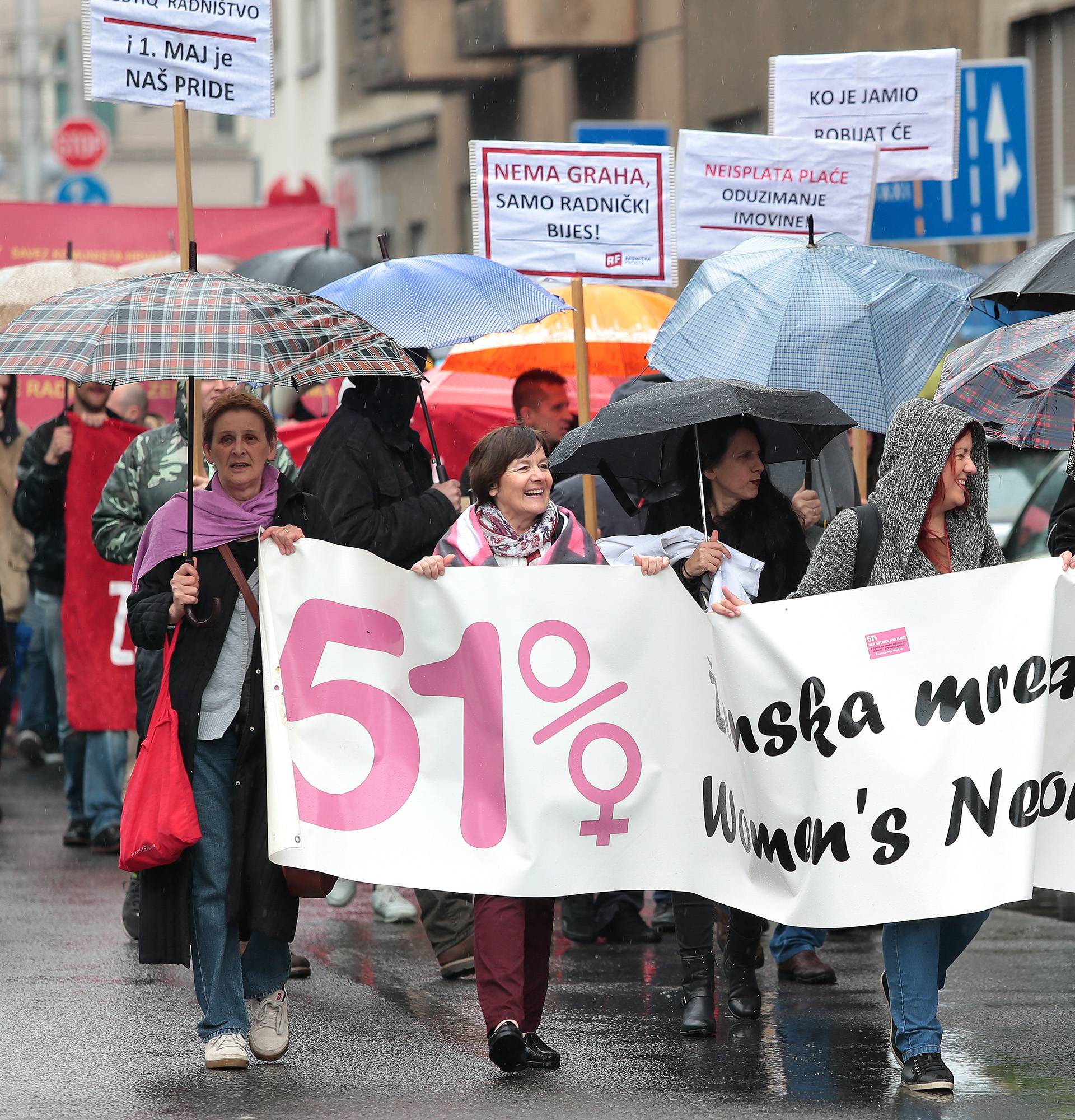 Prosvjed u Maksimiru: 'S faksa na burzu - s posla na groblje'