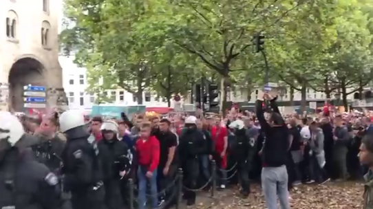 VIDEO Sukob Srba i Nijemaca u Kölnu! Policija je imala posla