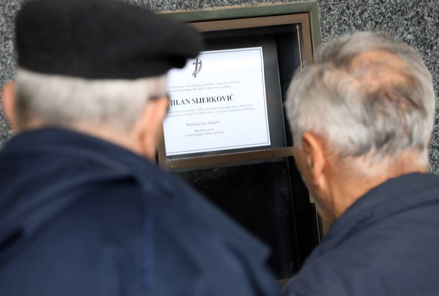 Milana Sijerkovića ispratili su uz pjesmu 'Tamo da putujem'