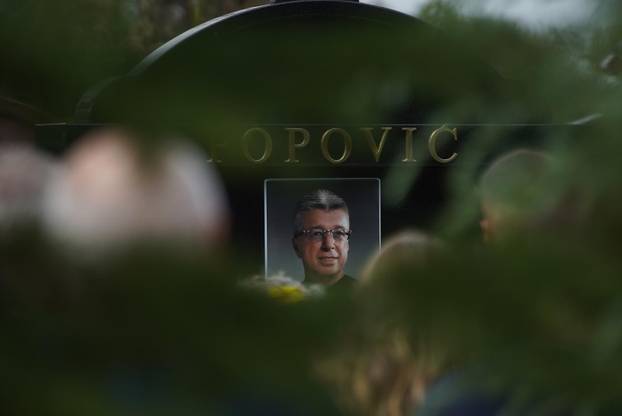 Beograd: Prošlo je 6 mjesci od smrti Aleksandra Saše Popovića