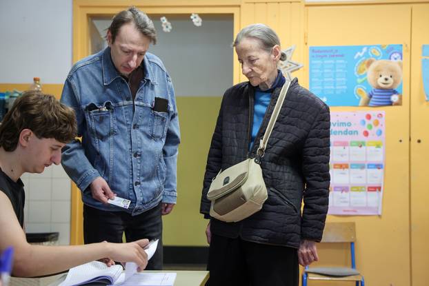 Zagreb: Glasovanje u drugom krugu lokalnih izbora 2025.