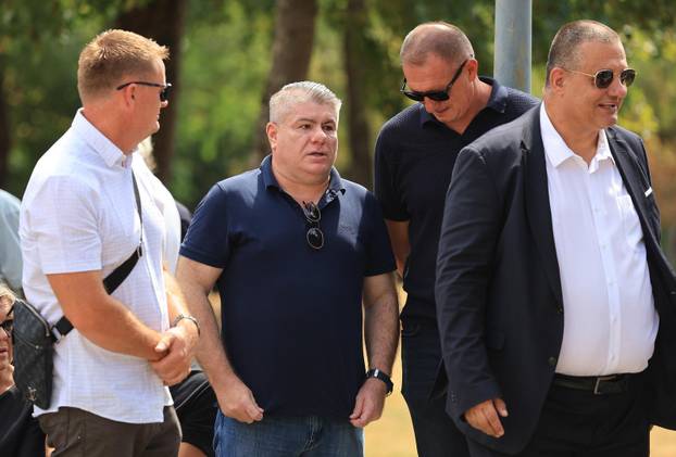 Zagreb: Posljednji ispraćaj Luce Mamić, majke Stojana, Zdravka i Zorana Mamića