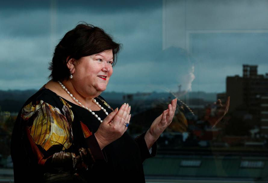 Belgijska ministrica je postala hit zbog svoje neobične maske