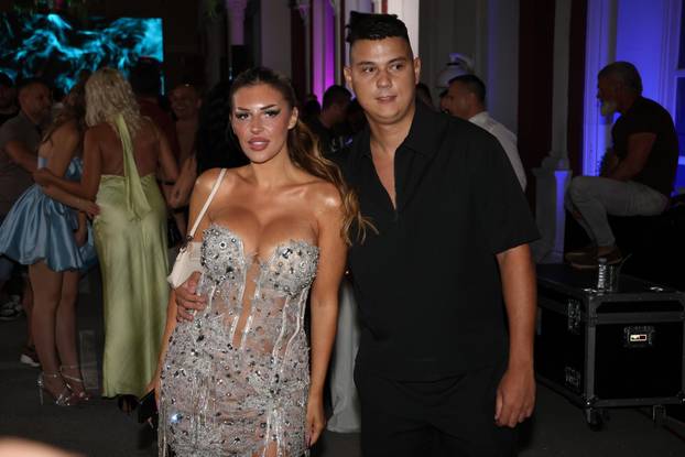 Šimanovci: Party povodom završetka reality showa Elita 9