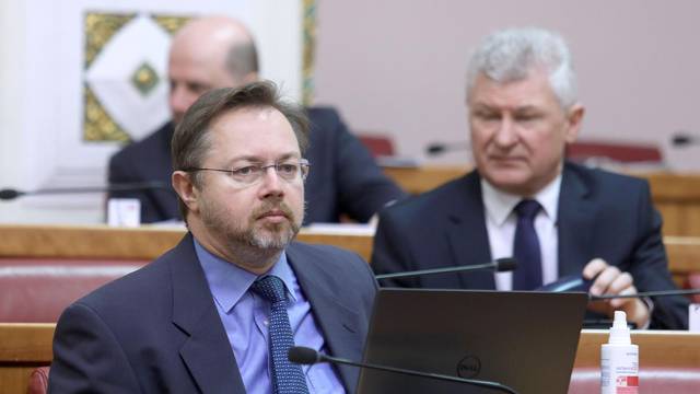 Zagreb: Sabor nastavio sjednicu slobodnim raspravama zastupnika