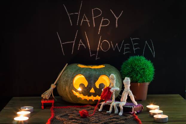 Toy mummies and jack-o'-lantern.