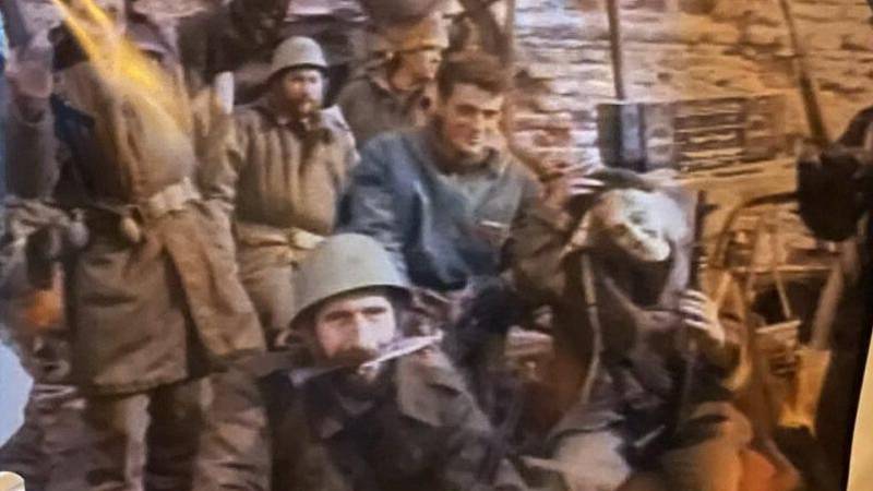 BBB su oblijepili slike četnika, organizatori odgodili izložbu u Vukovaru: Ne bojimo se prijetnji