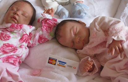 Žele zamjenu za mrtvu djecu: Kupuju bebe koje sliče pravim