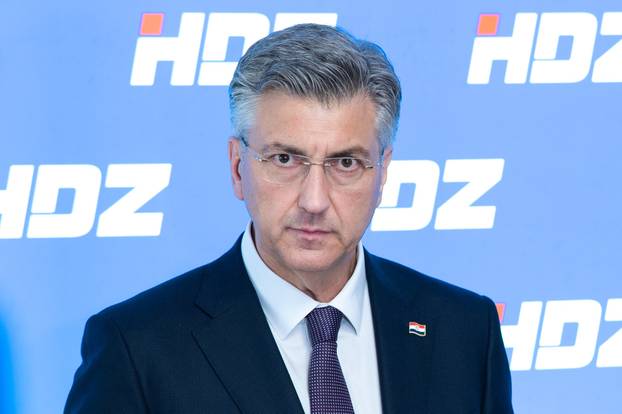 Zagreb: Izjava za medije premijera Plenkovi&cacute;a nakon sjednice Predsjedni&scaron;tva