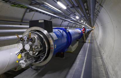 CERN ga 'otkantao': Rekao da je fizika samo za muškarce