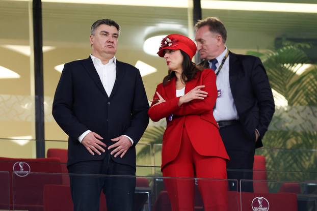 KATAR 2022 - Predsjednik Milanović sa suprugom Sanjom na susretu Hrvatske i Belgije
