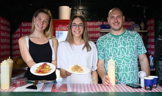 FOTO Ljubitelji slatkog, veselite se! Zapo&ccaron;eo Pala&ccaron;inka fest u Zagrebu - evo &scaron;to vas o&ccaron;ekuje