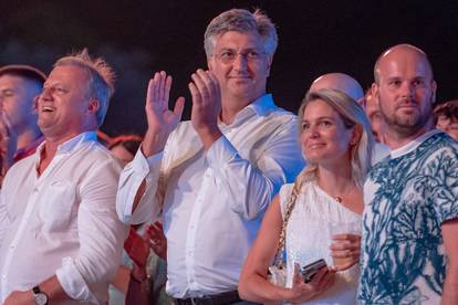 FOTO Veliki koncert u čast Ivčiću okupio brojne poznate: U glazbi je uživao i premijer Plenković