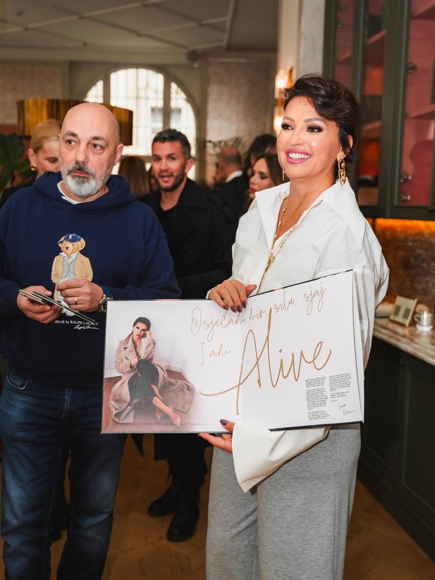 Nina Badrić nakon 15 godina izdala novi album: Predstavlja ga pjesmom "Nismo djeca"