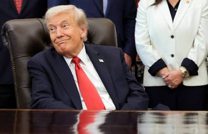 Trump bi radije pričao o miru nego Ukrajini dao američke dalekometne rakete Tomahawk