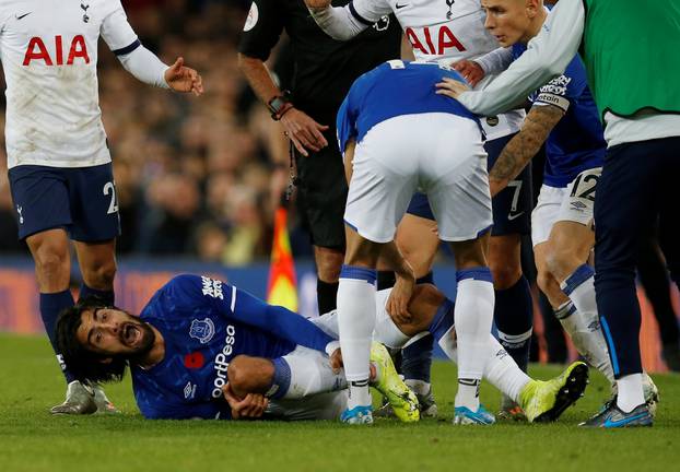 Premier League - Everton v Tottenham Hotspur