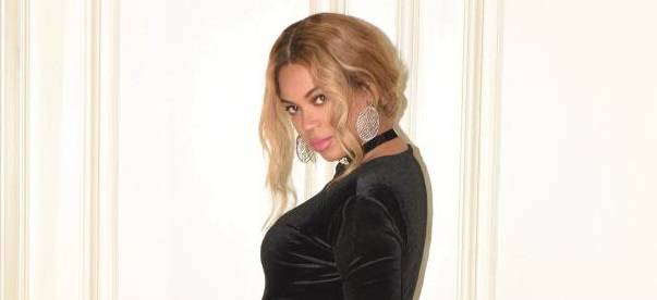 Mama Beyonce pozirala u seksi izdanju i otkrila spol blizanaca?