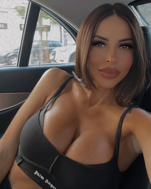 FOTO Zavela i Tottija i Mbappea. Sad mami poglede na terenima