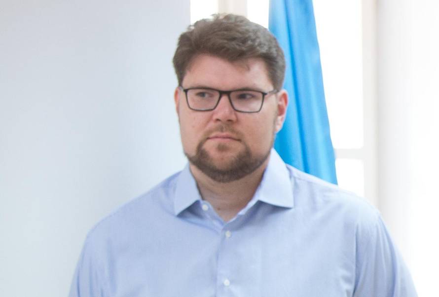 Peđa Grbin: Martina Dalić mora zbog Agrokora ravno u zatvor