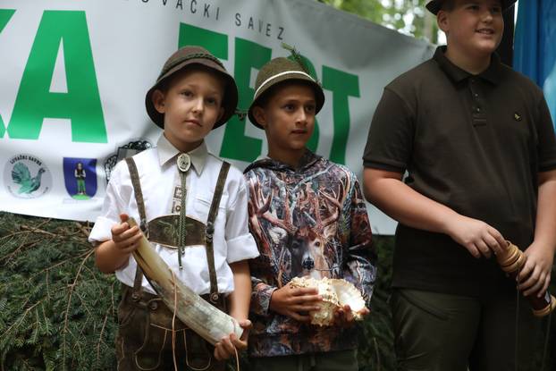 Delnice: 4. Rika fest - Državno prvenstvo u oponašanju rike jelena