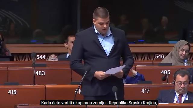Šešeljev sin vrijeđa Hrvatsku: 'Kad ćete nam vratiti Krajinu?'