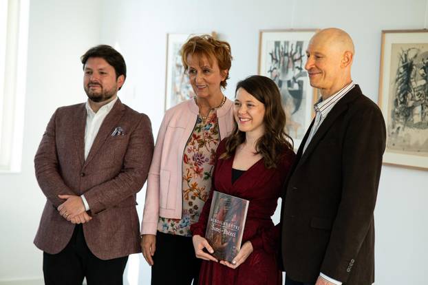 Zagreb: Otvorenje izlo&zcaron;be &Scaron;utej - Po&ccaron;eci