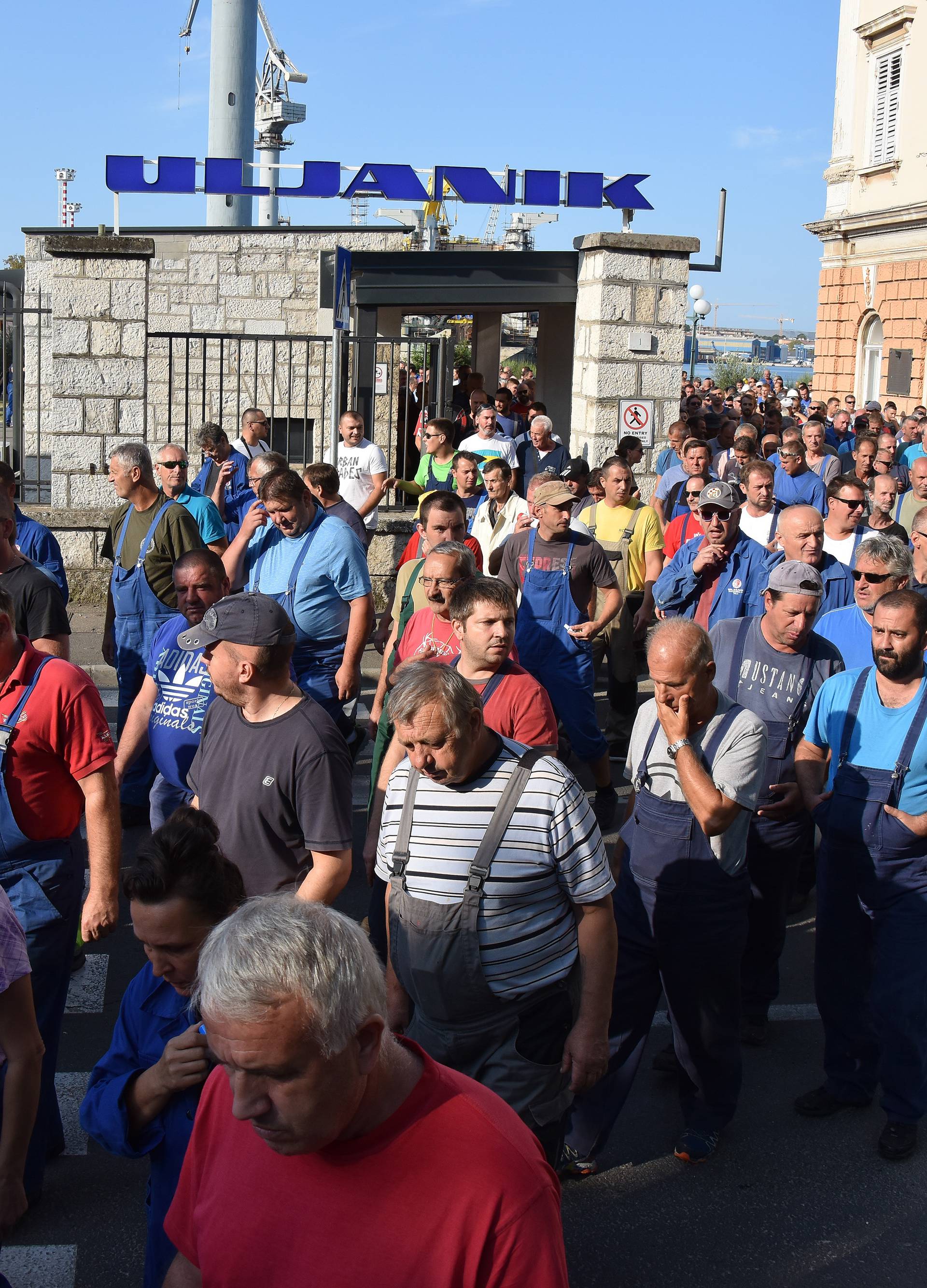 Pula: Radnici Uljanika ponovno na ulicama i traÅ¾e ostavku uprave