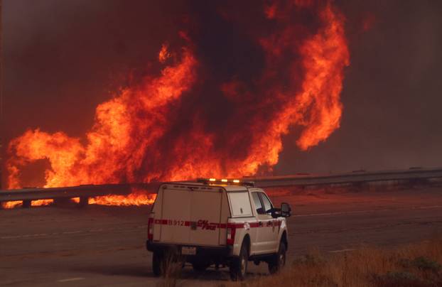 Hughes Fire, near Castaic Lake