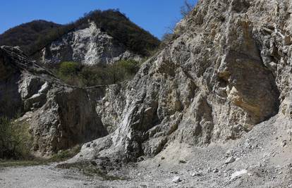 Dječak se izgubio kod Rovinja, našli ga na dnu kamenoloma